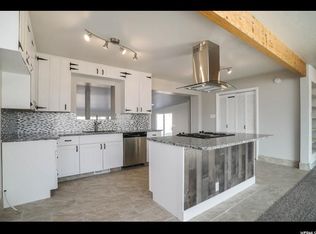 127 N 200 E, Kaysville, UT 84037