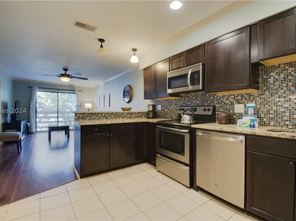 45 Folly Field Rd APT 3J, Hilton Head Island, SC 29928