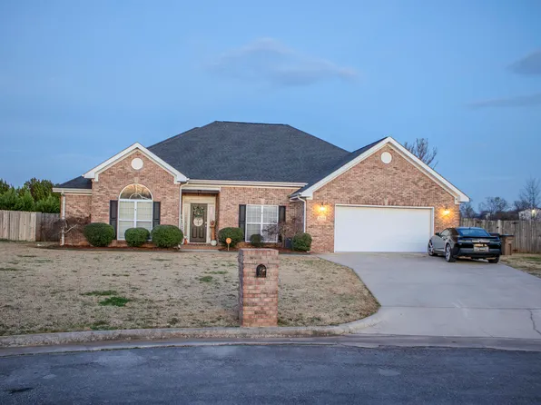 2609 Buckingham Gate SW, Decatur, AL 35603