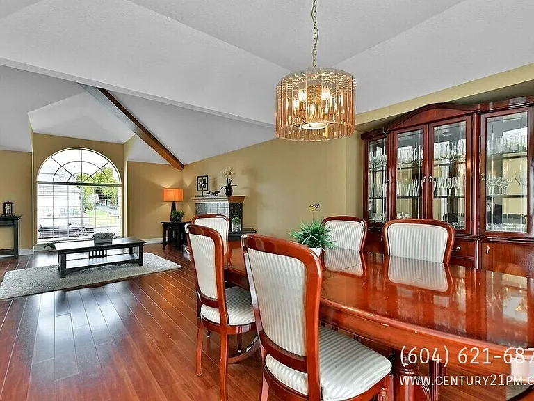 32186 Elkford Dr #UPPER — Photo 8