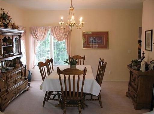 4th image of 2641 Pin Oak Dr
