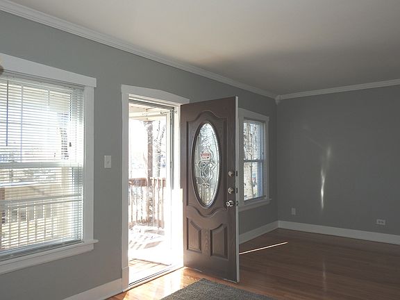 3rd image of 3429 Park Ave