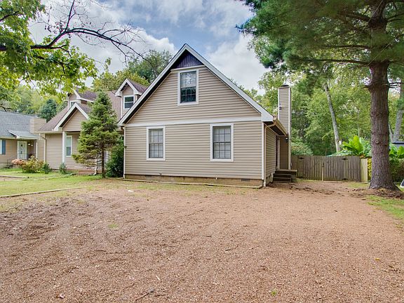 4th image of 3137 E Lake Dr