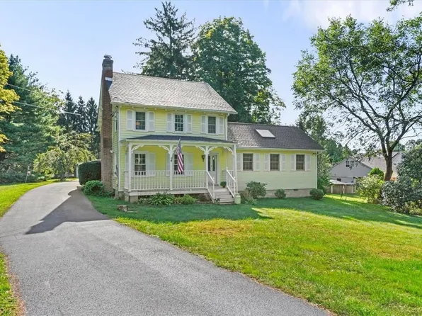 1542 Route 300, Newburgh, NY 12550