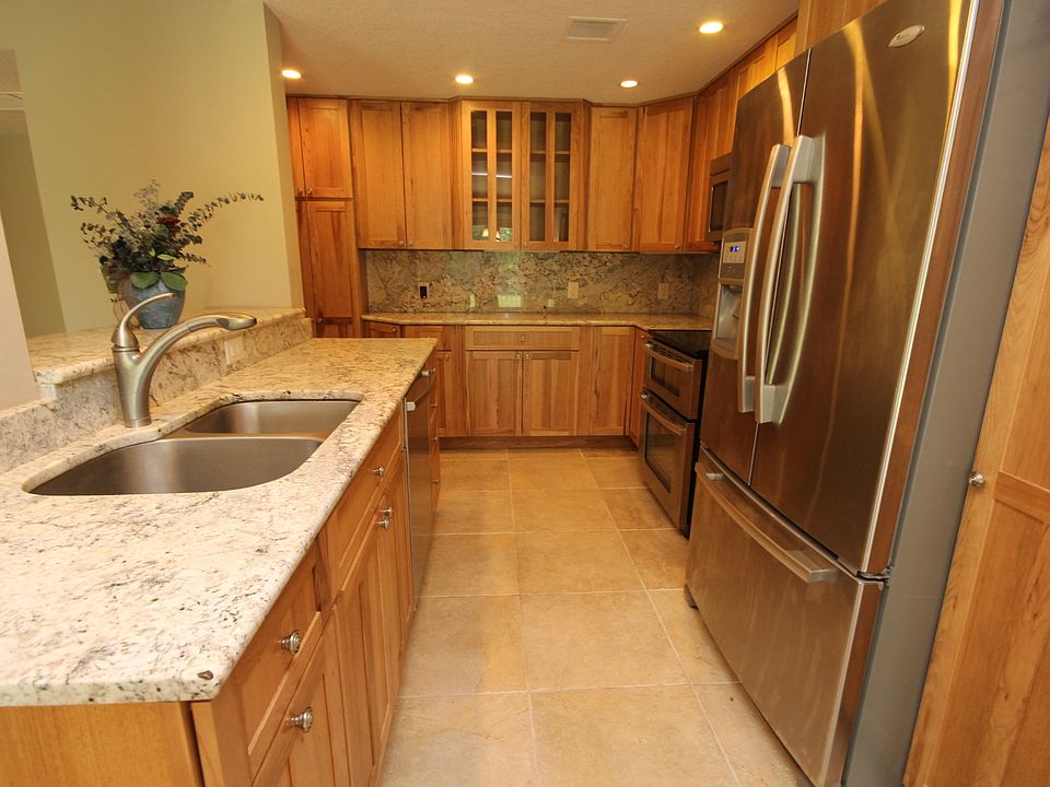 1st image of 3131 Fleur Dr Unit 103