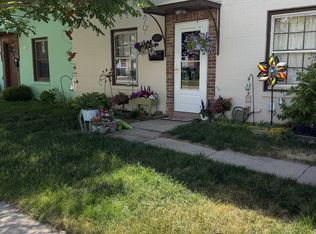 5605 Badger Ct, Greendale, WI 53129