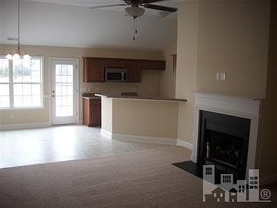 2nd image of 120 Turquoise Court