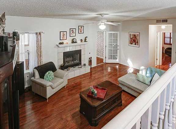 5th image of 10901 Loma De Luz Pl