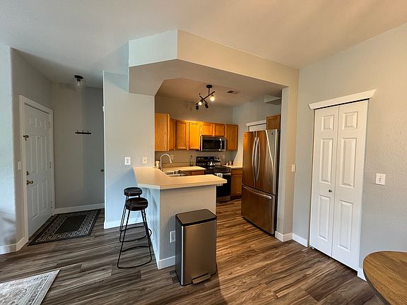 3rd image of 4545 Wheaton Dr Unit A230