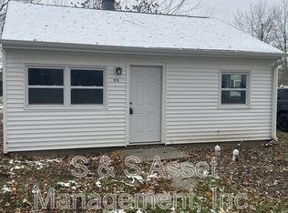 915 Loa St, Lansing, MI 48910