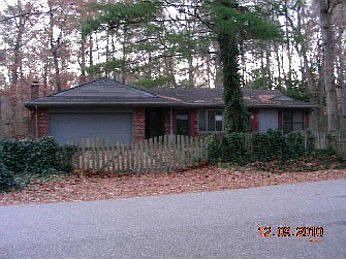 1st image of 113 Lorna Doone Dr
