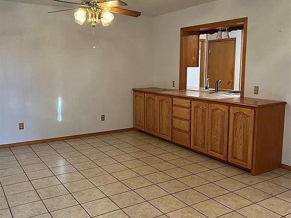 3rd image of 602 Sheridan Ave