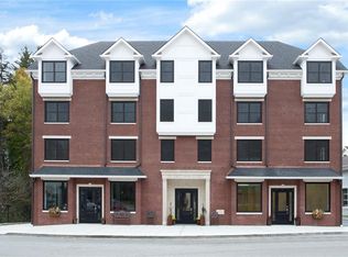 33 E Main St APT 4C, Pawling, NY 12564
