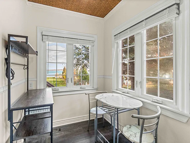 115 Biddle Ave — Photo 12