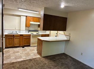 1312 1st St APT A, Cheney, WA 99004