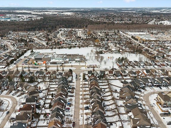 4th image of 22 Darnell Rd