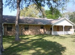 2114 Fm 1563, Wolfe City, TX 75496