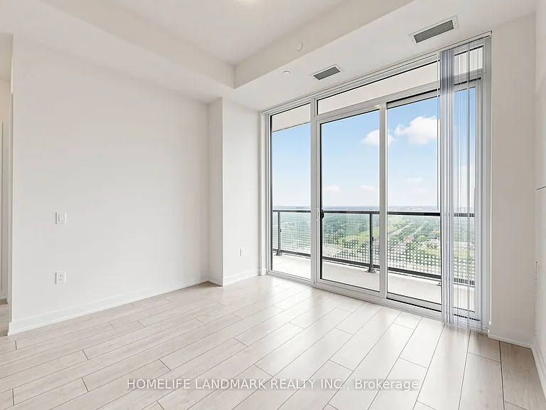 5858 Yonge St #LPH25 — Photo 6
