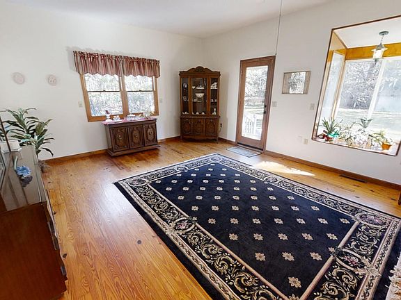 5th image of 2675 Starfish Dr