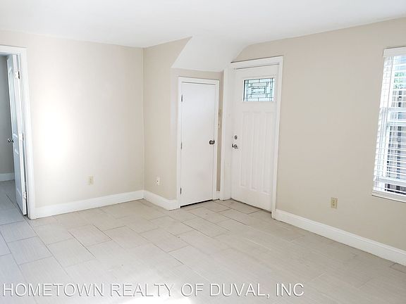 4th image of 1464 Belmonte Ave #2
