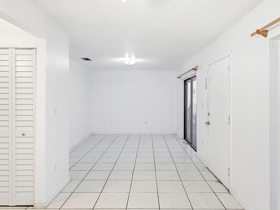 1st image of 1143 SW 5th St APT 5