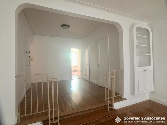 3rd image of 3240 Henry Hudson Pkwy APT 5C