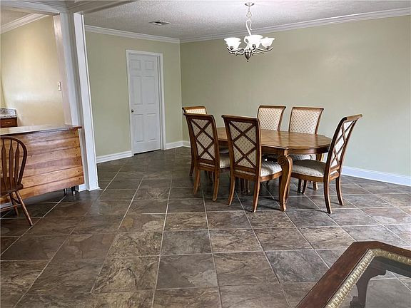 5th image of 1805 Kingfisher Dr