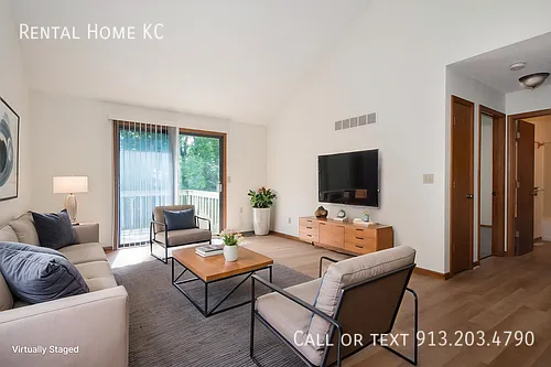 4813 Woodward St — Photo 2