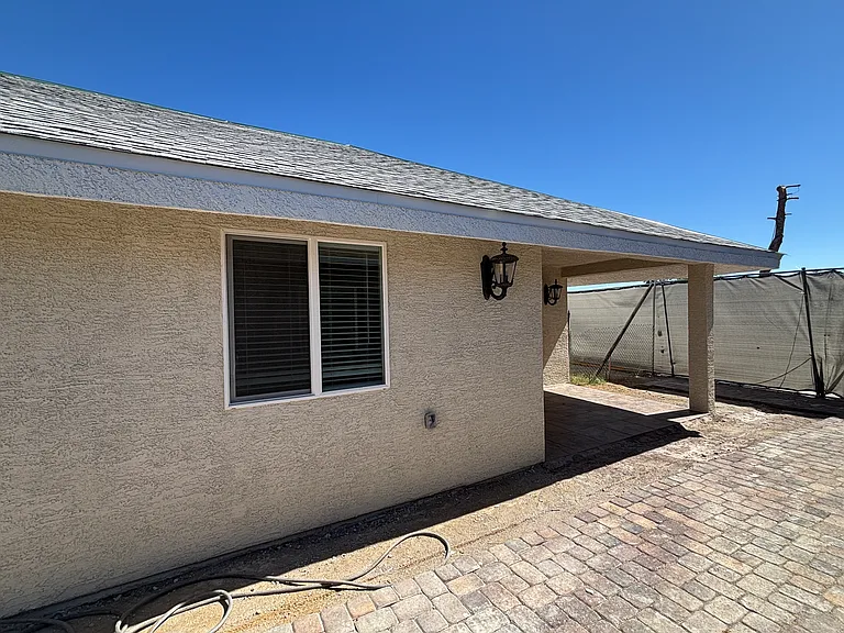 2047 Westwind Rd #1/2 — Photo 18
