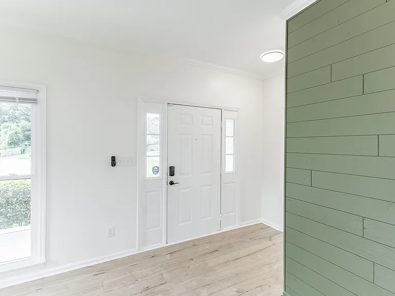 122 Sleepy Hollow Ct — Photo 4