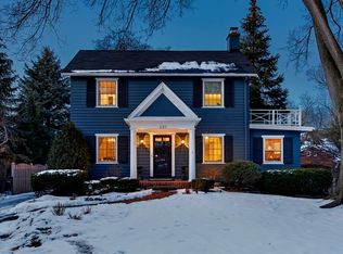 231 E Hickory St, Hinsdale, IL 60521