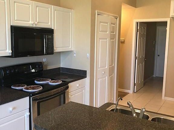 2nd image of 2027 SW 43rd Ter