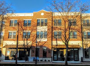 18 W Waterloo St #F, Canal Winchester, OH 43110