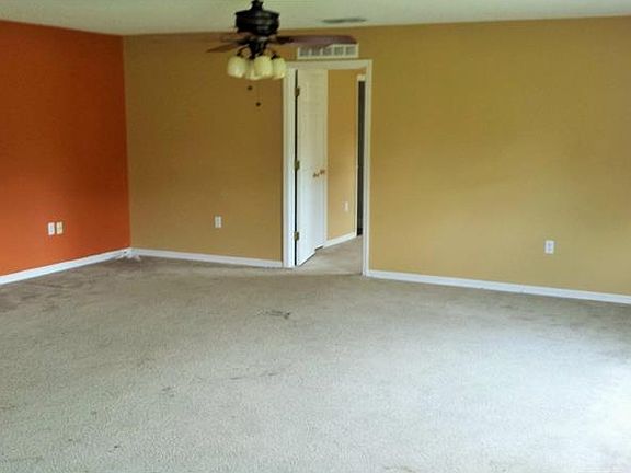5th image of 10072 Creek Bluff Dr