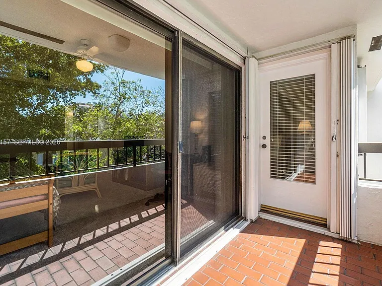 1520 Salzedo St #F — Photo 19