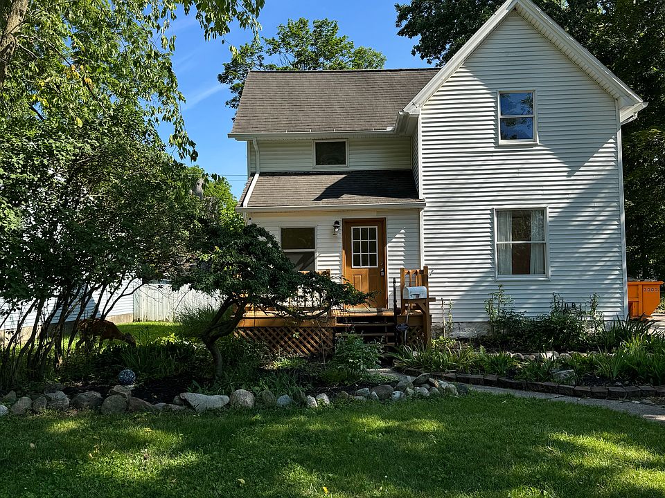 1st image of 543 W Middle St