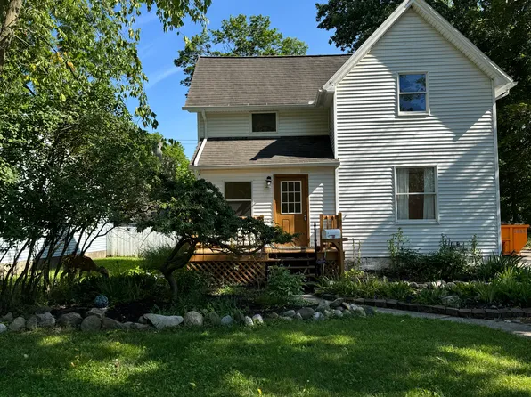 543 W Middle St, Chelsea, MI 48118