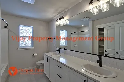 6810 NE 16th Ave — Photo 38