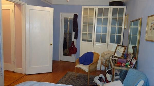 2nd image of 160 E 48th St Lbby 5