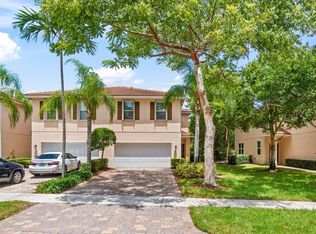 6455 Azura Lake Rd, Lake Worth, FL 33463