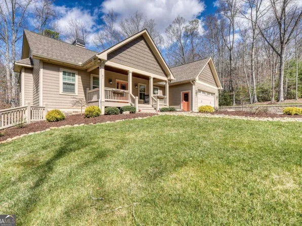 83 Nathans Path, Young Harris, GA 30582