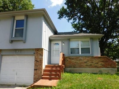5609 Crest Dr, Kansas City, KS, 66106