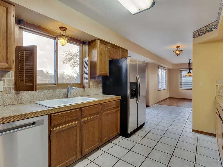 1025 Centennial Dr — Photo 10