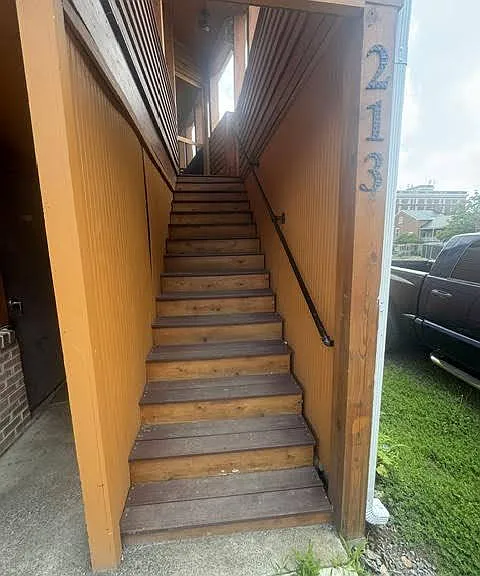 213 N Kent St — Photo 21