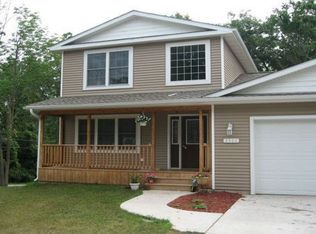 N3366 Beach Rd, Lake Geneva, WI 53147