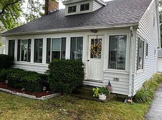 2619 Round Lake Hwy, Manitou Beach, MI 49253