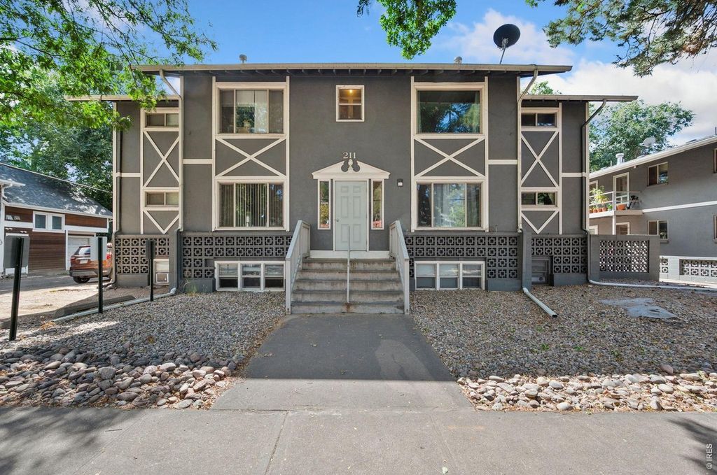 211 E Mulberry St #2