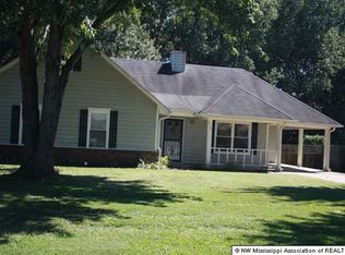 6757 River Birch Rd, Walls, MS 38680