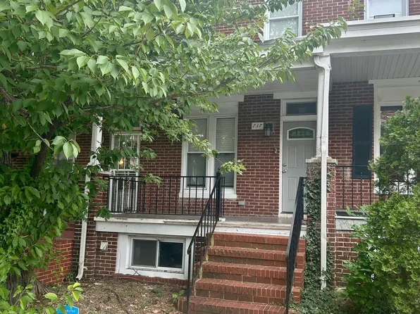 737 McKewin Ave, Baltimore, MD 21218