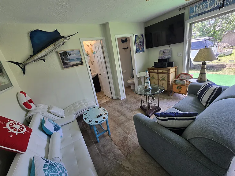 125 Sherwood Ave — Photo 38